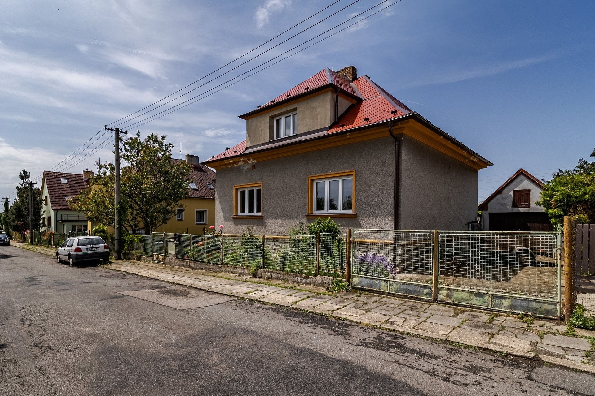 PRODÁNO Prodej rodinný dům Měšice - Tábor